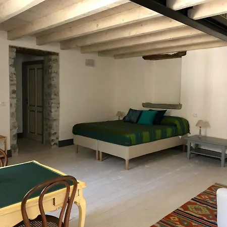 Bed and Breakfast Degli Amici Ponzone